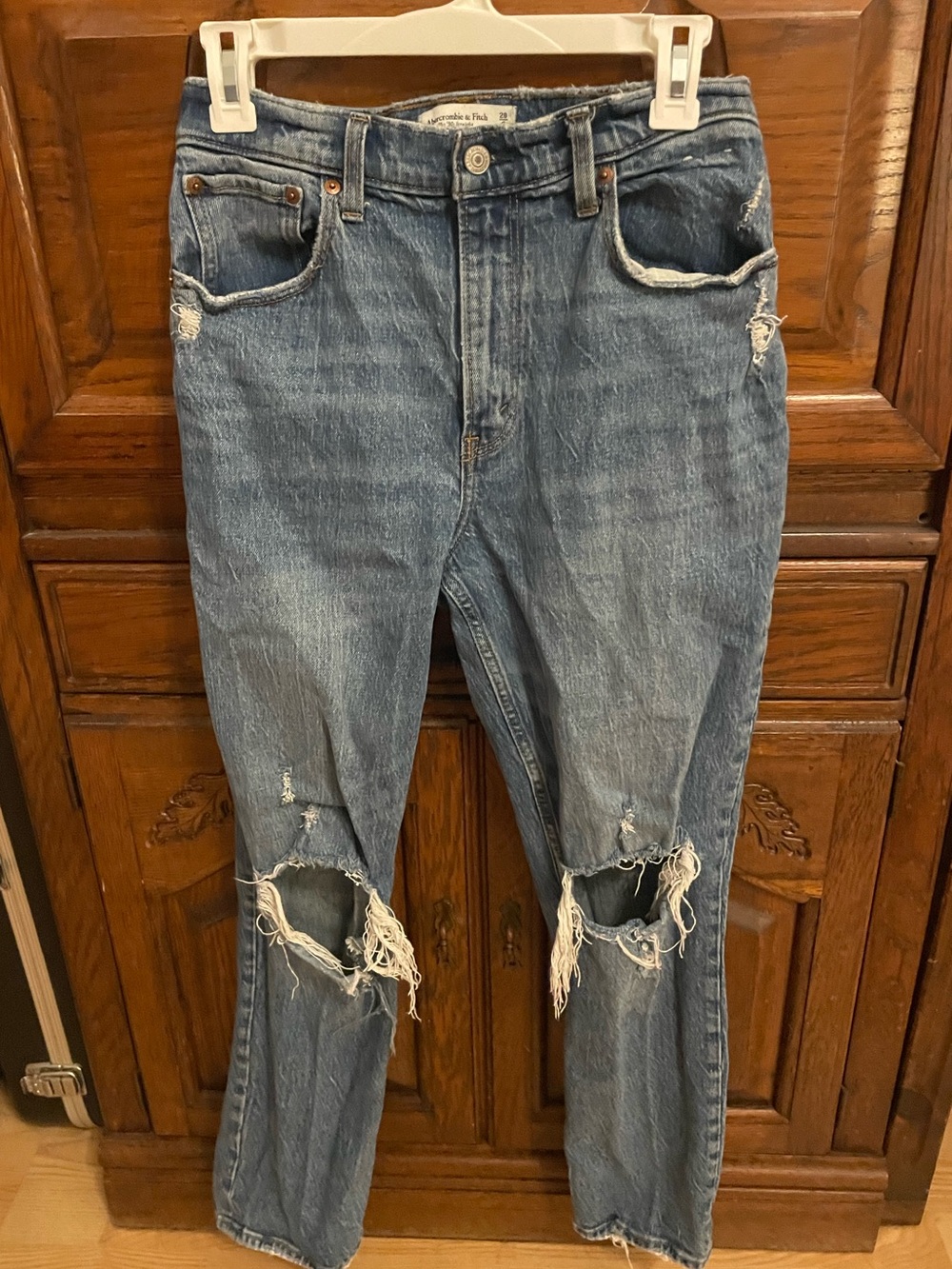 Abercrombie & Fitch Distressed 90's Straight Ultra High Rise "Curve Love" Jeans